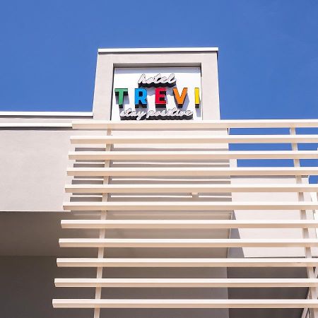 Hotel Trevi 벨레지아아지마리나 외부 사진