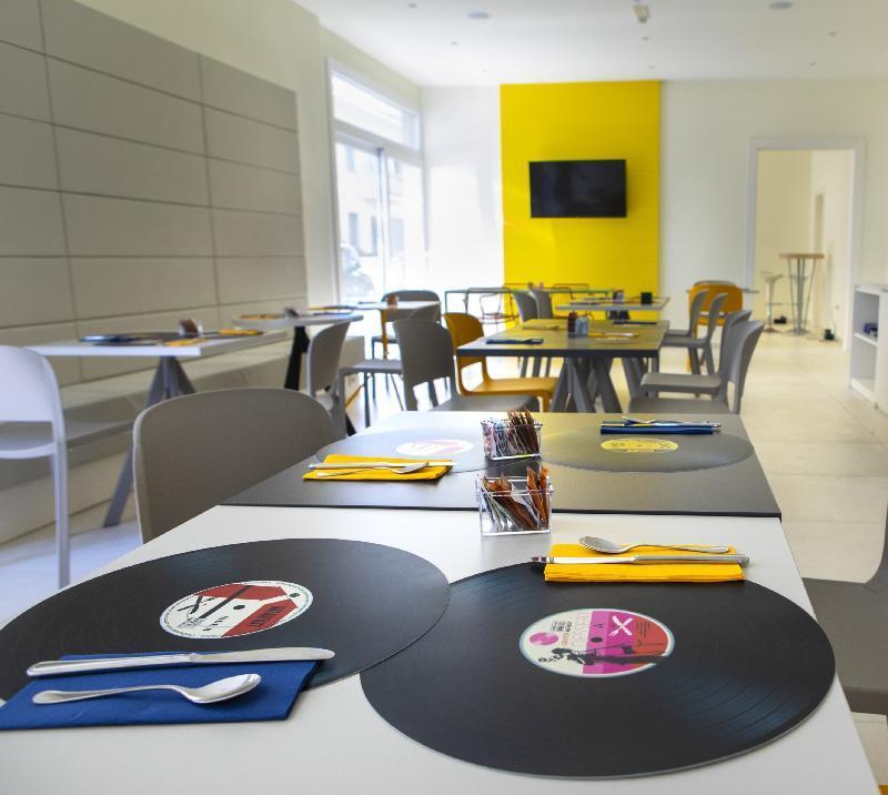 Hotel Trevi 벨레지아아지마리나 외부 사진