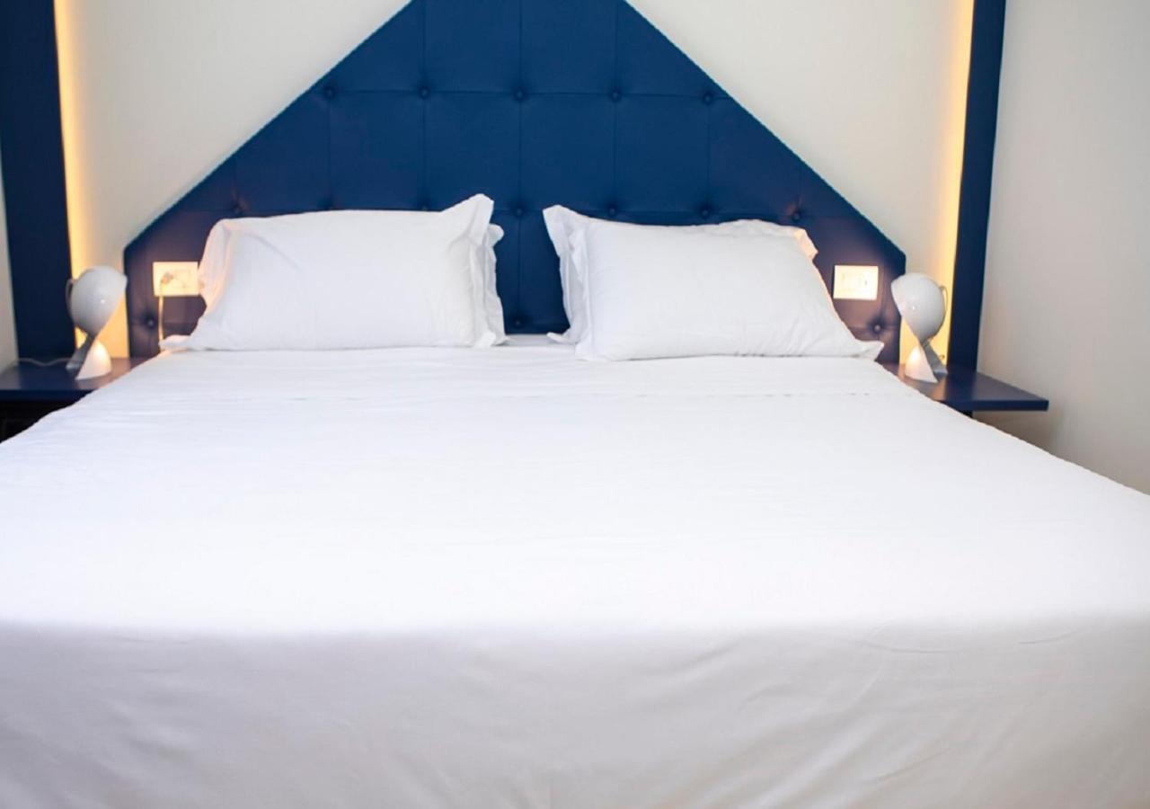 Hotel Trevi 벨레지아아지마리나 외부 사진